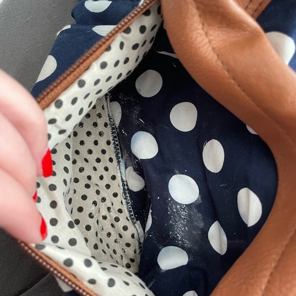 Drawstring Bucket Backpack - Picture 4 of 5